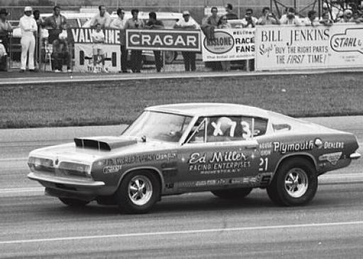 ED MILLER 68 Hemi Cuda At York 1969 - Gallery - Don Leinweber ...