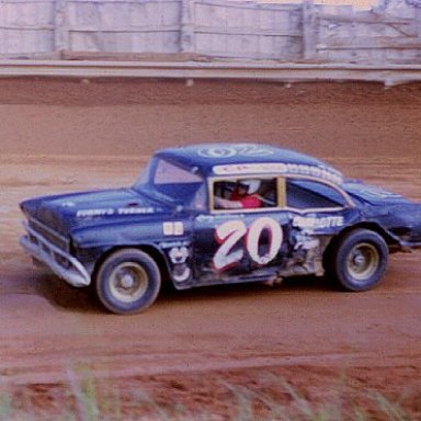 Larry Wallace