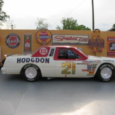 Neil Bonnett Wood Bros. Thunderbird