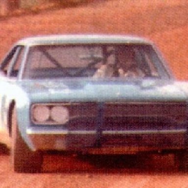 Richard Petty hangin it out in the dirt!