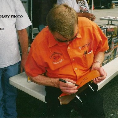 ARNIE BESWICK AUTOGRAPHS A PIECE OF THE TIGER