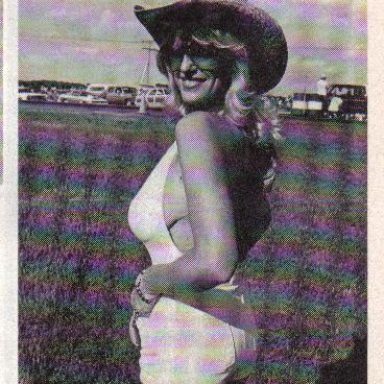 Linda Vaughn 18