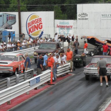 2 vintage hemi's heads-up! Ed Miller,Steve Moths @Old Dominion